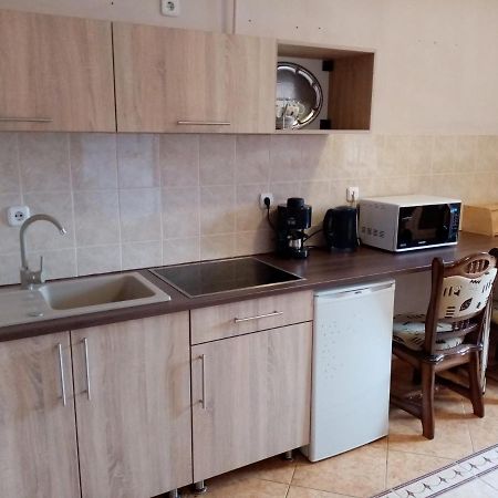HajdúszoboszlóMajor Street Apartman公寓 外观 照片