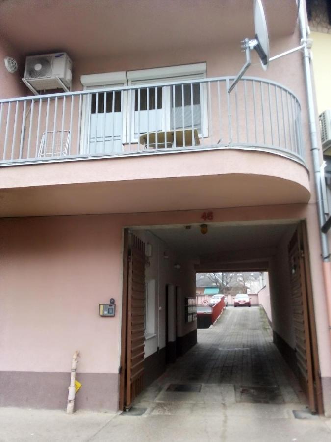 HajdúszoboszlóMajor Street Apartman公寓 外观 照片